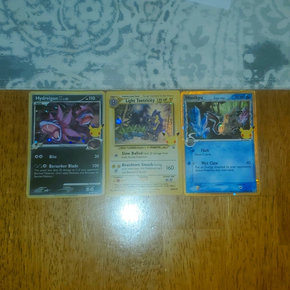 Pokemon celebration 25th anniversary collector's chest promo lot